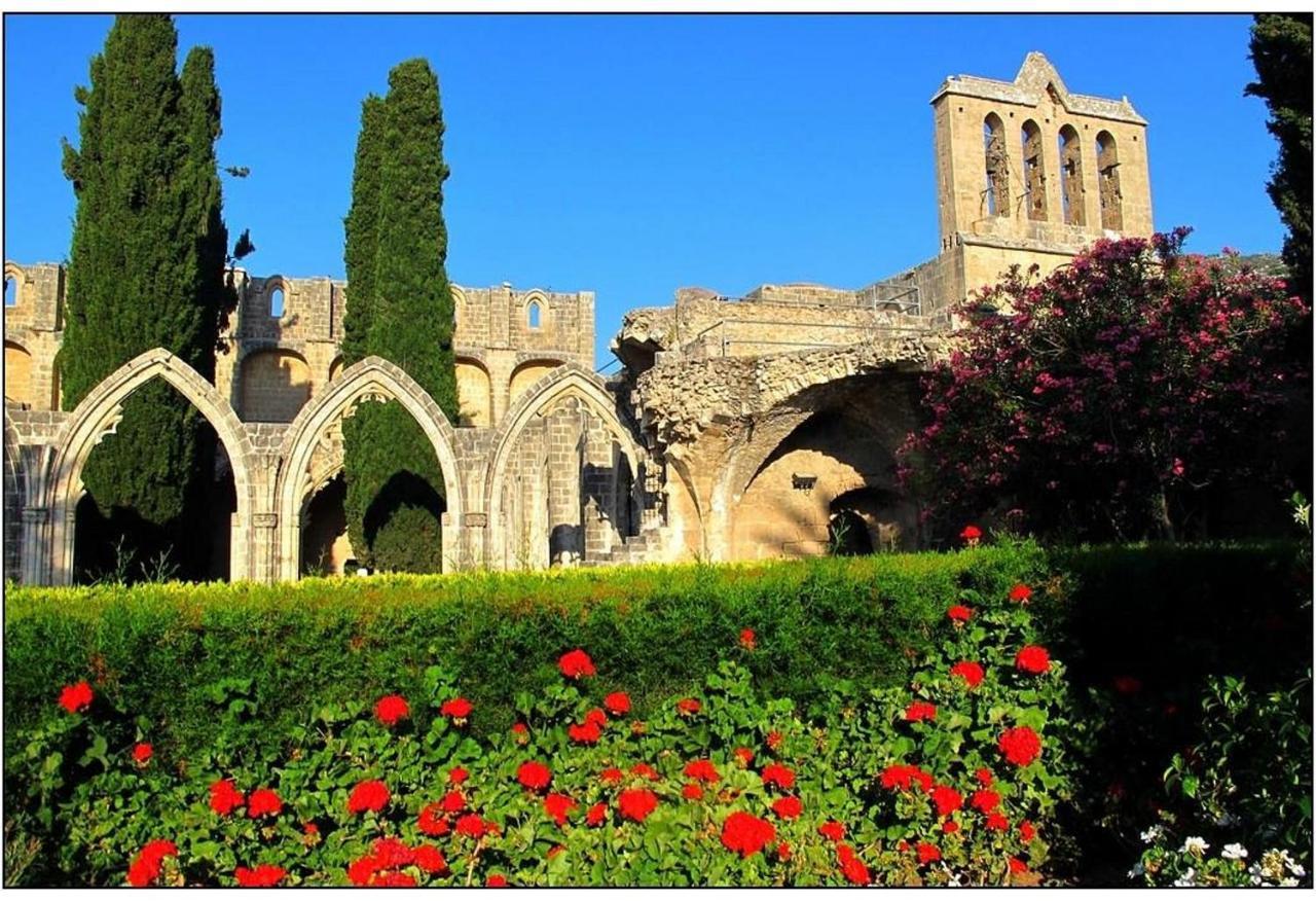 Bellapais Abbey Boutique Hotel Kyrenia  Ngoại thất bức ảnh