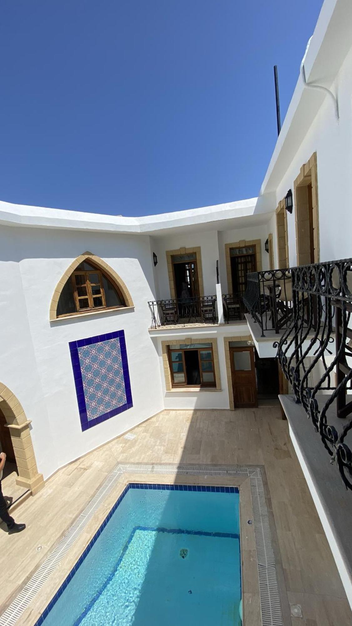 Bellapais Abbey Boutique Hotel Kyrenia  Ngoại thất bức ảnh